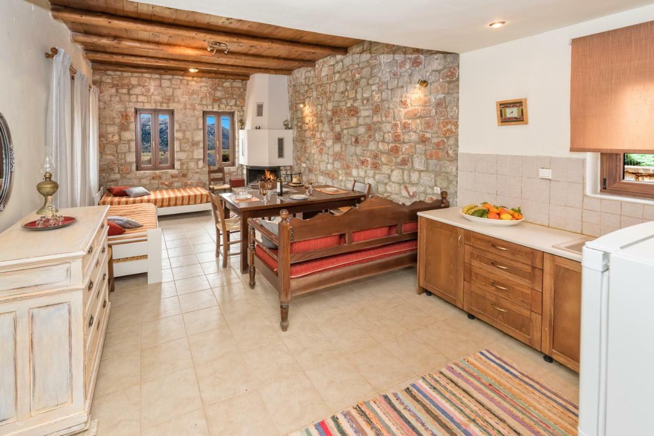 Omalos Gianni'S House Екстериор снимка