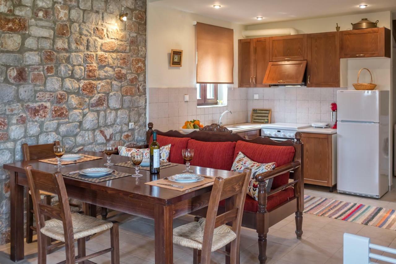 Omalos Gianni'S House Екстериор снимка
